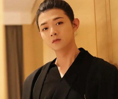 郭德纲最新动态曝光：从相声大师到多面人生的变迁